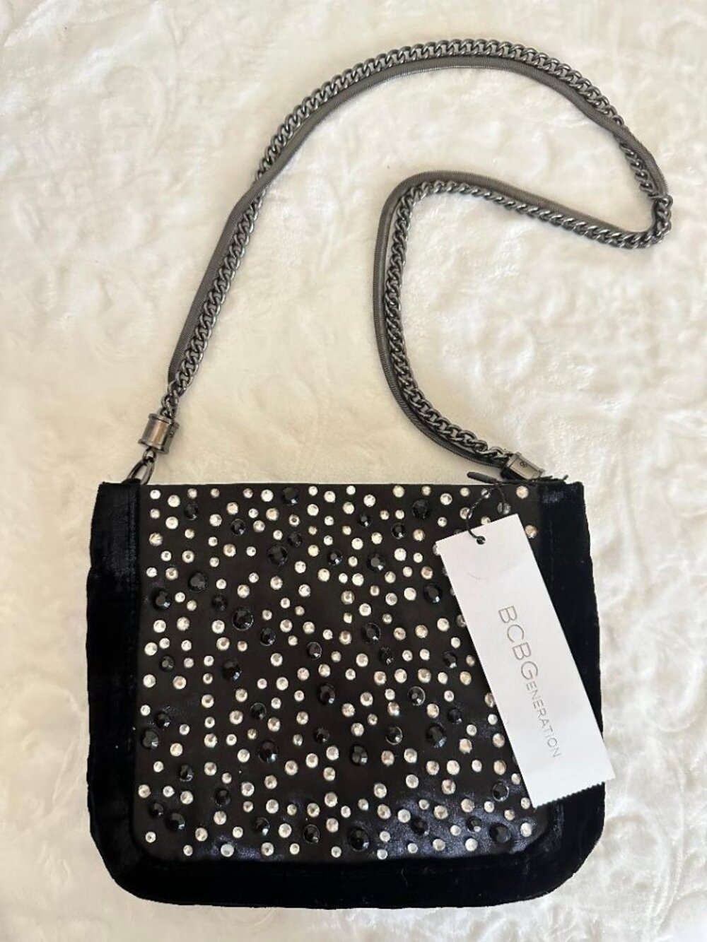 NWT BCBGeneration JEWELED VELVET EVENING SHOULDER BAG   $98 MSRP
